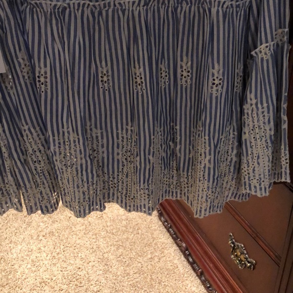 Karen Kane shirt - Picture 5 of 5